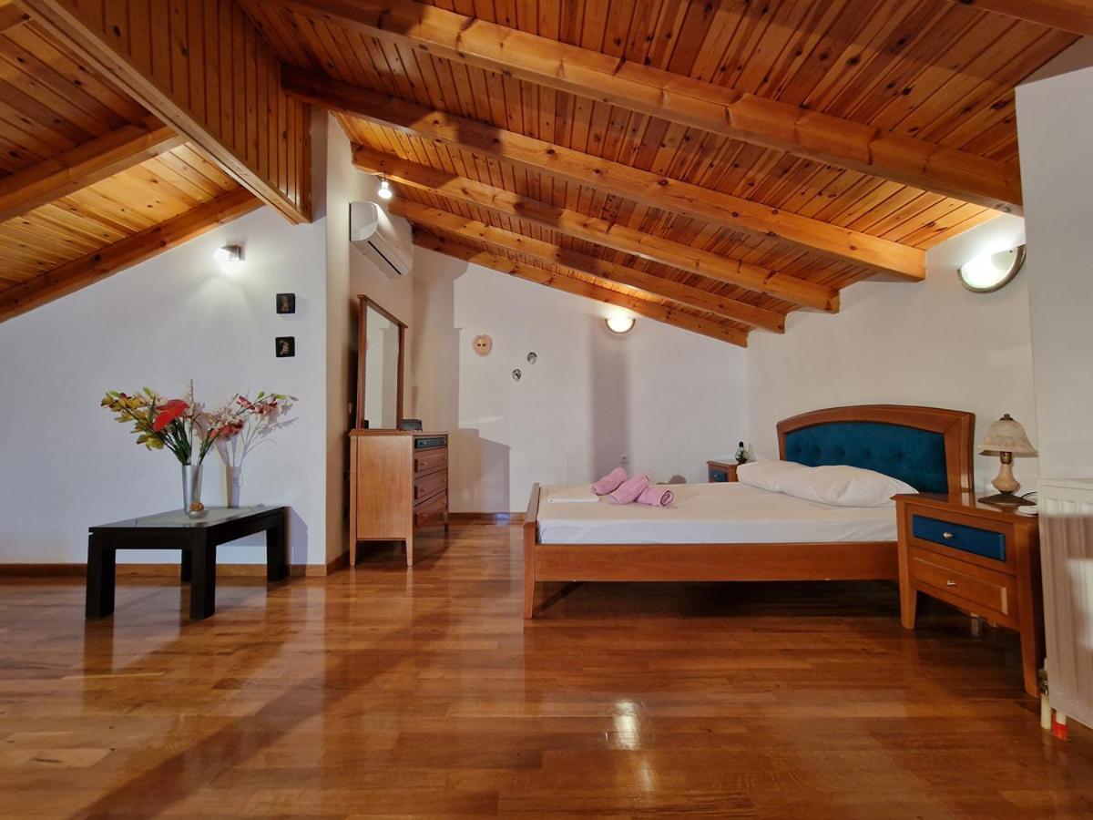 Villa Liana : Luxury Villa With Fantastic Sea View, Near Airport Pórto Ráfti Exterior foto