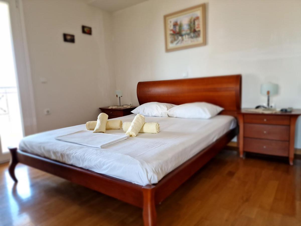 Villa Liana : Luxury Villa With Fantastic Sea View, Near Airport Pórto Ráfti Exterior foto
